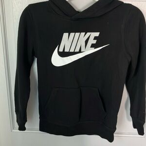Nike hoodie good condition.